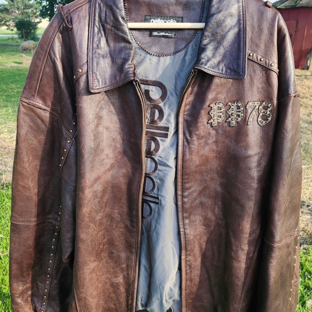 Pelle Pelle Brown Studded Leather Bomber Jacket with Winged Crest - Picture 2 of 2